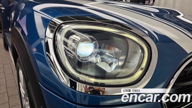 Mini Countryman 2020 — photo 8