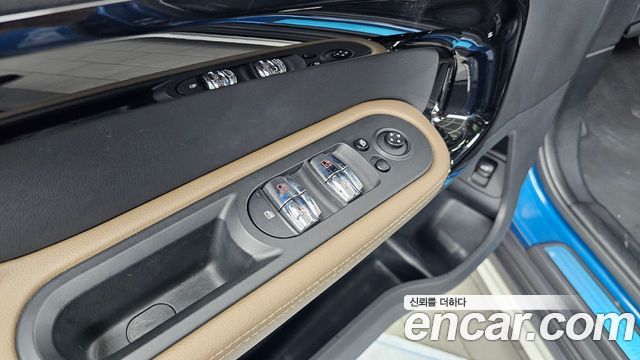 Mini Countryman 2020 — photo 30