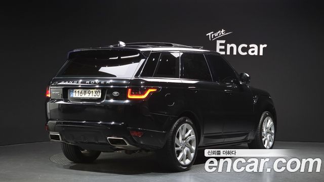 Land Rover Range Rover Sport 2021 — photo 2