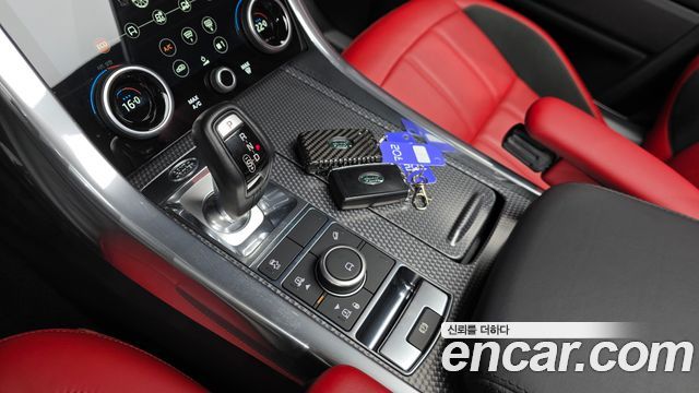 Land Rover Range Rover Sport 2021 — photo 12