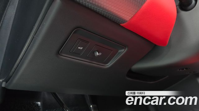Land Rover Range Rover Sport 2021 — photo 28