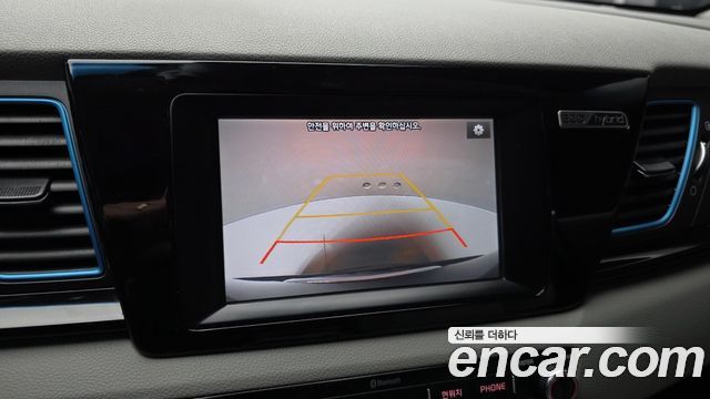 Kia Niro 2017 — photo 21