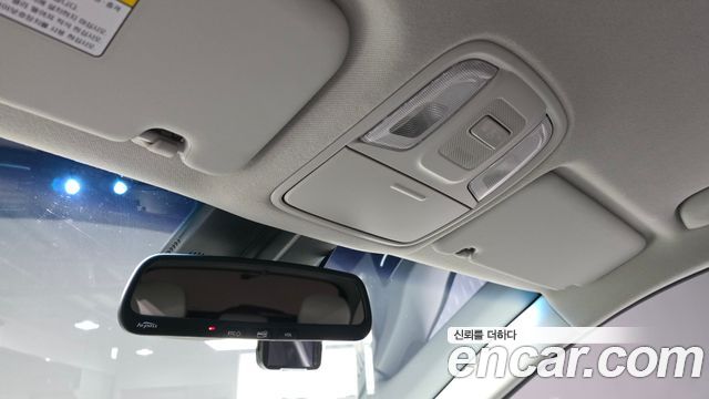 Kia Niro 2017 — photo 24