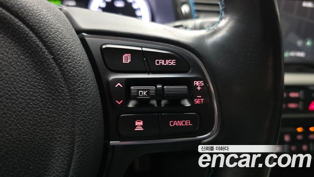 Kia Niro 2017 — photo 30