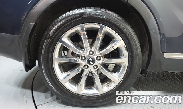 Kia Sorento 2017 — photo 5