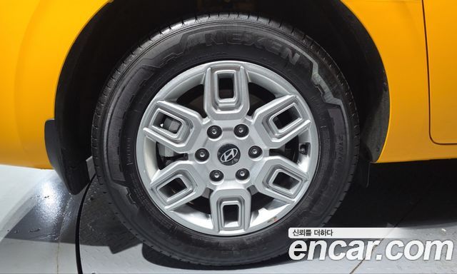 Hyundai Staria 2026 — photo 5