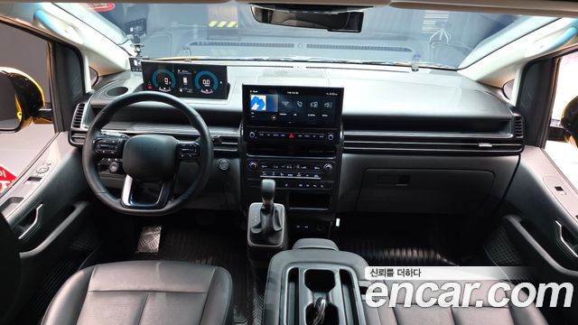 Hyundai Staria 2026 — photo 10