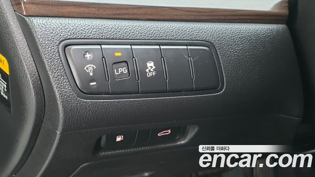 Kia K7 2015 — photo 13