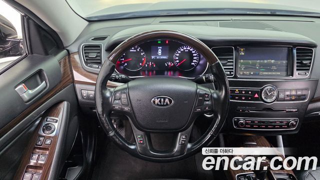 Kia K7 2015 — photo 14
