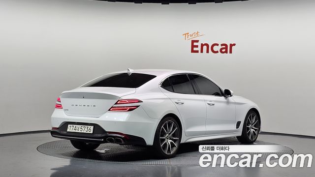 Genesis G70 2023 — photo 2