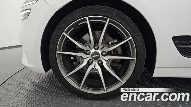 Genesis G70 2023 — photo 5