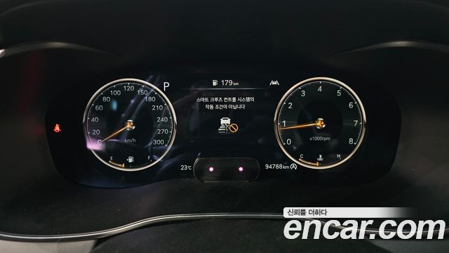 Genesis G70 2023 — photo 8