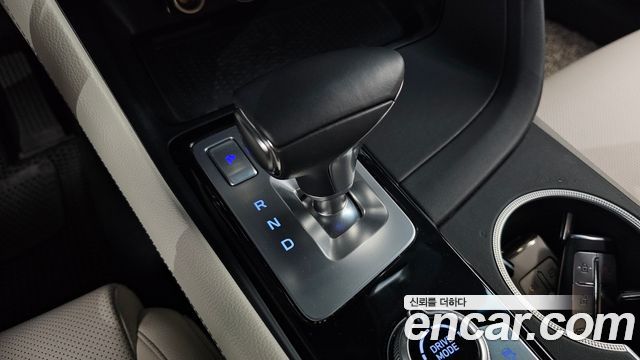 Genesis G70 2023 — photo 9