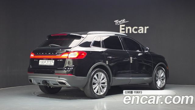Lincoln MKX 2016 — photo 2