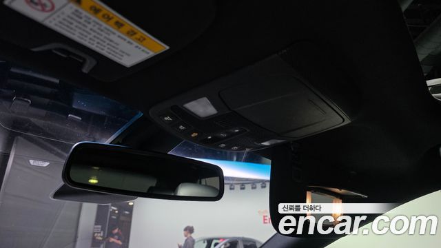 Lincoln MKX 2016 — photo 17