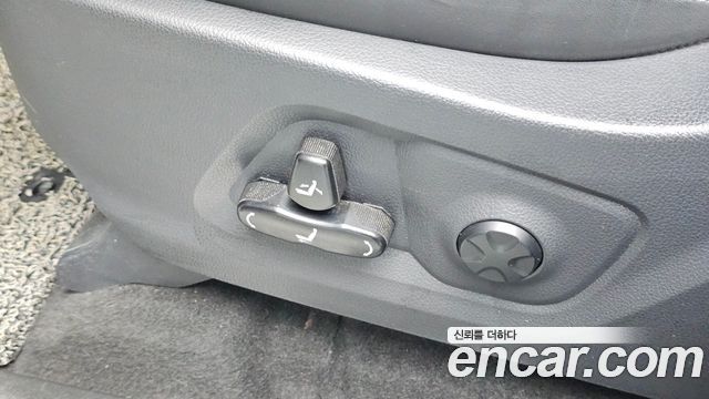 KG Mobility Rexton 2021 — photo 25