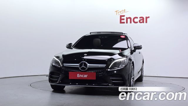 Mercedes-Benz C-Class 2023 — photo 3