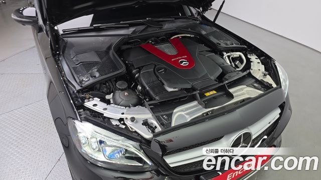 Mercedes-Benz C-Class 2023 — photo 6