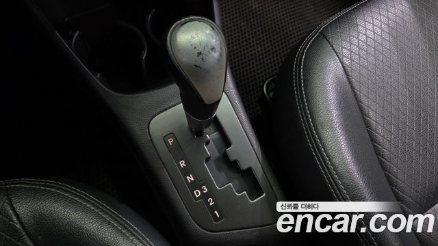 Kia morning 2012 — photo 9