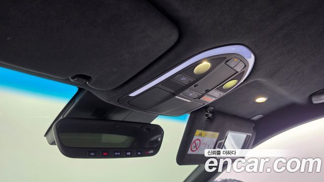 Genesis G70 2021 — photo 22