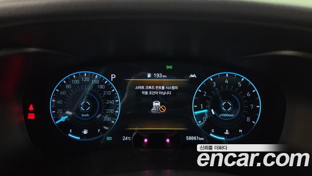 Genesis G70 2021 — photo 24