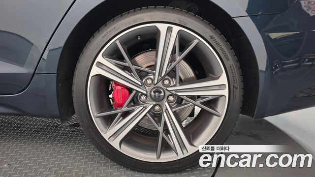 Genesis G70 2021 — photo 7