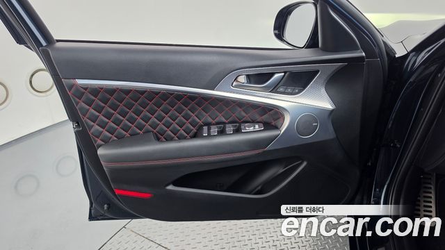 Genesis G70 2021 — photo 14