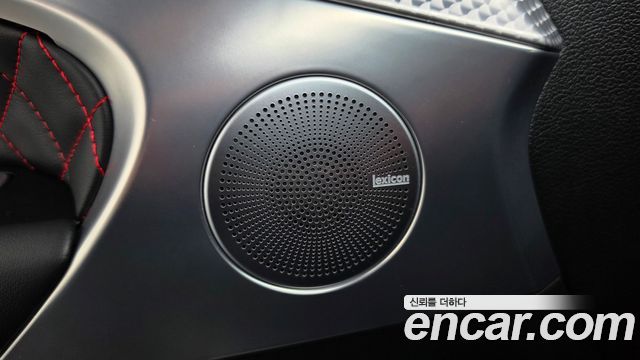 Genesis G70 2021 — photo 30