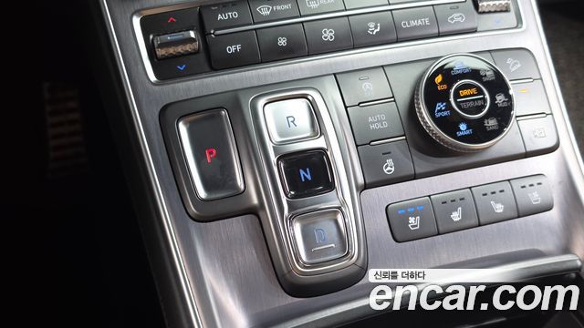 Hyundai Santafe 2022 — photo 12
