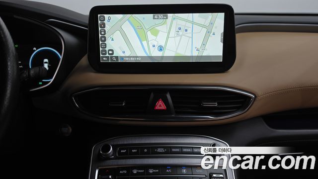 Hyundai Santafe 2022 — photo 19