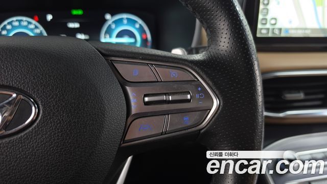 Hyundai Santafe 2022 — photo 21
