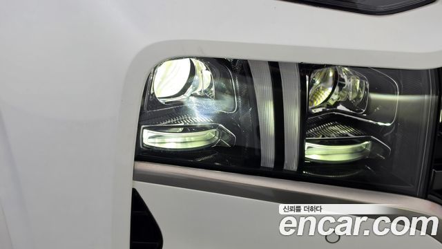 Hyundai Santafe 2022 — photo 8