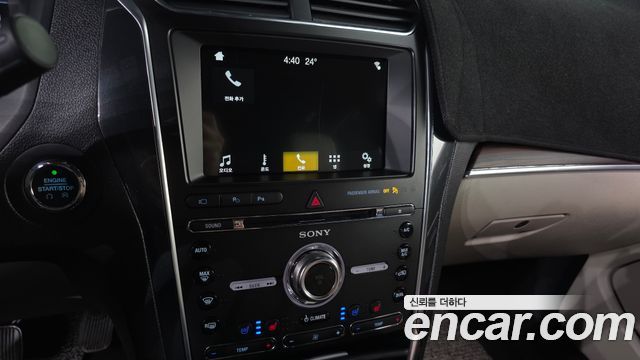 Ford Explorer 2018 — photo 21