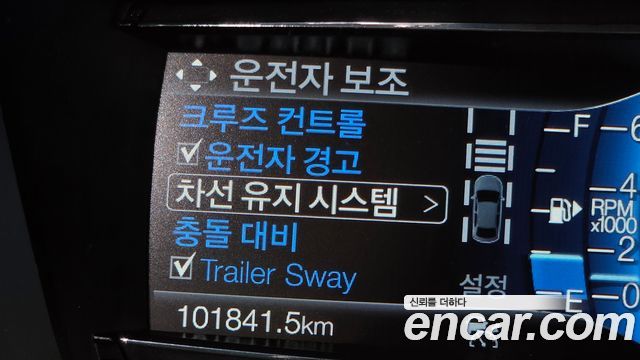 Ford Explorer 2018 — photo 33