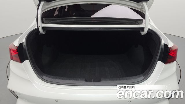 Kia K3 2023 — photo 22