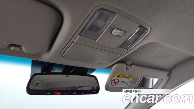 Kia K3 2023 — photo 25