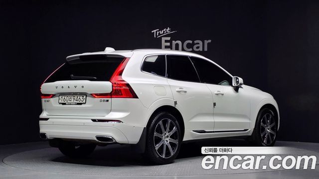 Volvo XC60 2020 — photo 2