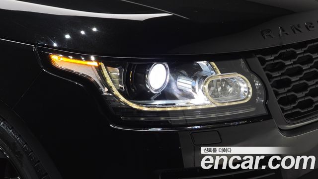 Land Rover Range Rover 2017 — photo 8