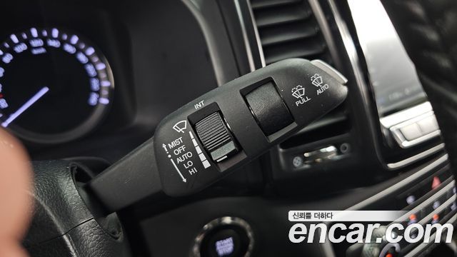 KG Mobility Rexton 2021 — photo 33