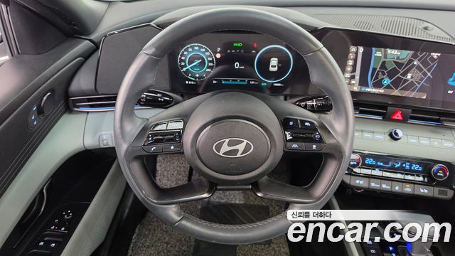 Hyundai AVANTE 2025 — photo 19
