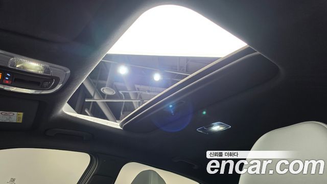 Hyundai AVANTE 2025 — photo 23