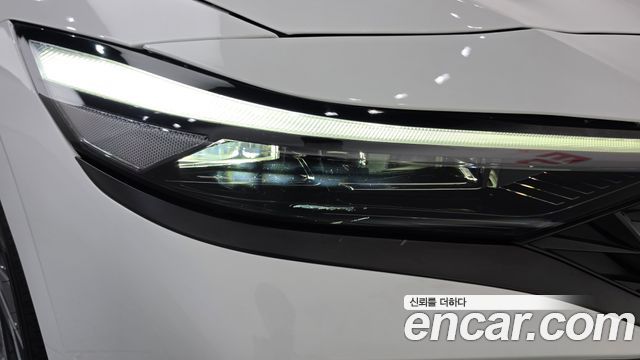 Hyundai AVANTE 2025 — photo 8