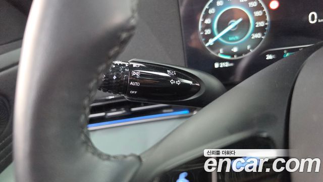 Hyundai AVANTE 2025 — photo 29