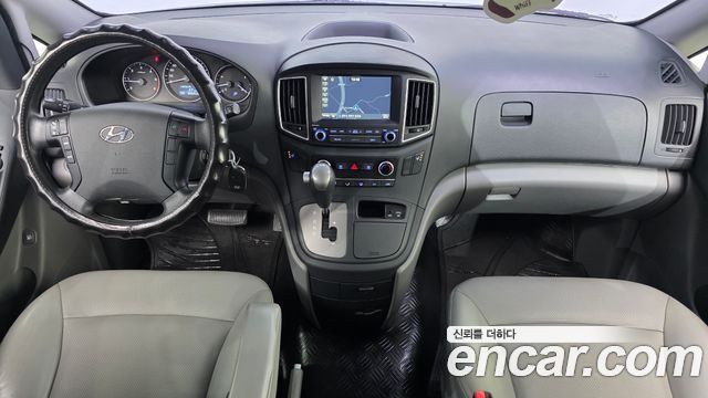 Hyundai Starex 2018 — photo 10