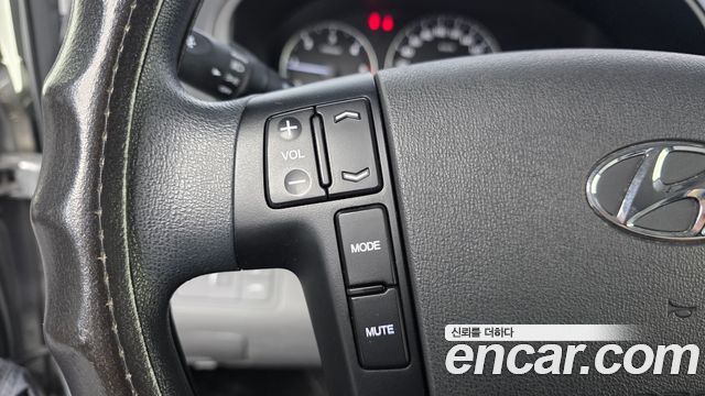 Hyundai Starex 2018 — photo 21