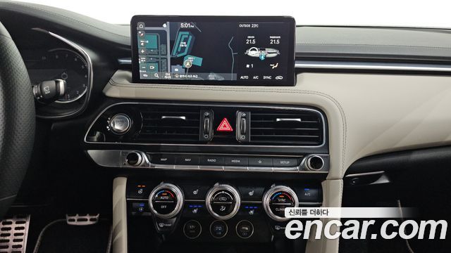 Genesis G70 2023 — photo 12