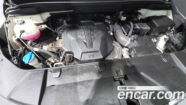 Kia Canival 2023 — photo 6