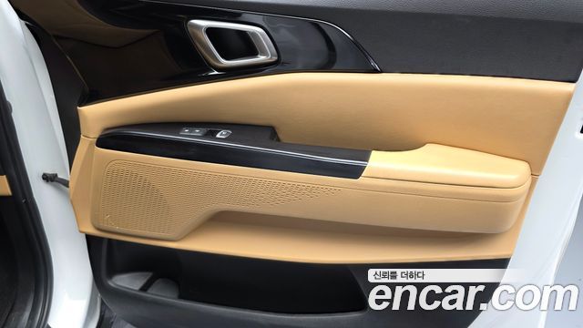 Kia Canival 2023 — photo 15