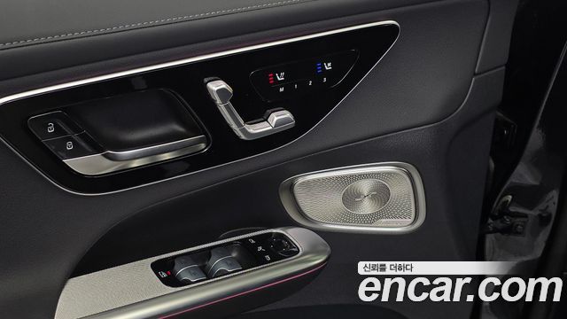 Mercedes-Benz GLC-Class 2026 — photo 27