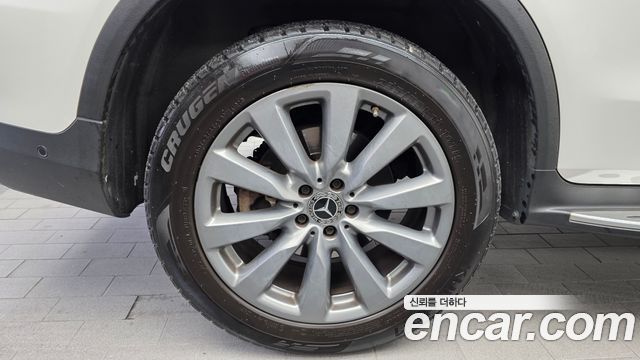 Mercedes-Benz GLC-Class 2019 — photo 5